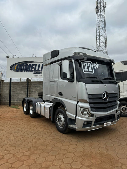 Marca/Modelo: Mercedes /2651  Ano/Modelo: 2022/2022  Quilometragem: 167k Tração: 6x4  Cor: Prata