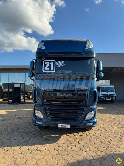 Marca/ Modelo: DAF/XF530  Ano/Modelo: 2020/2021  Quilometragem: 269k  Tração: 6x4 molas  Câmbio: Automático  Cor: Azul M