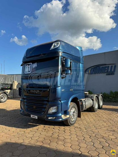 Marca/ Modelo: DAF/XF530  Ano/Modelo: 2020/2021  Quilometragem: 269k  Tração: 6x4 molas  Câmbio: Automático  Cor: Azul M